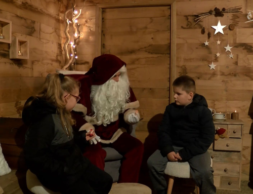 Le marché de Noël installé pour sa 28e édition au pied du château de Tiffauges